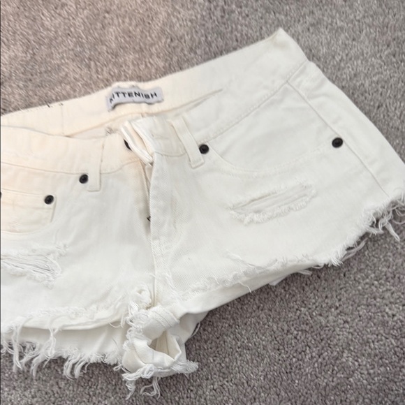 Kittenish Women's White Denim Shorts - Picture 4 of 5